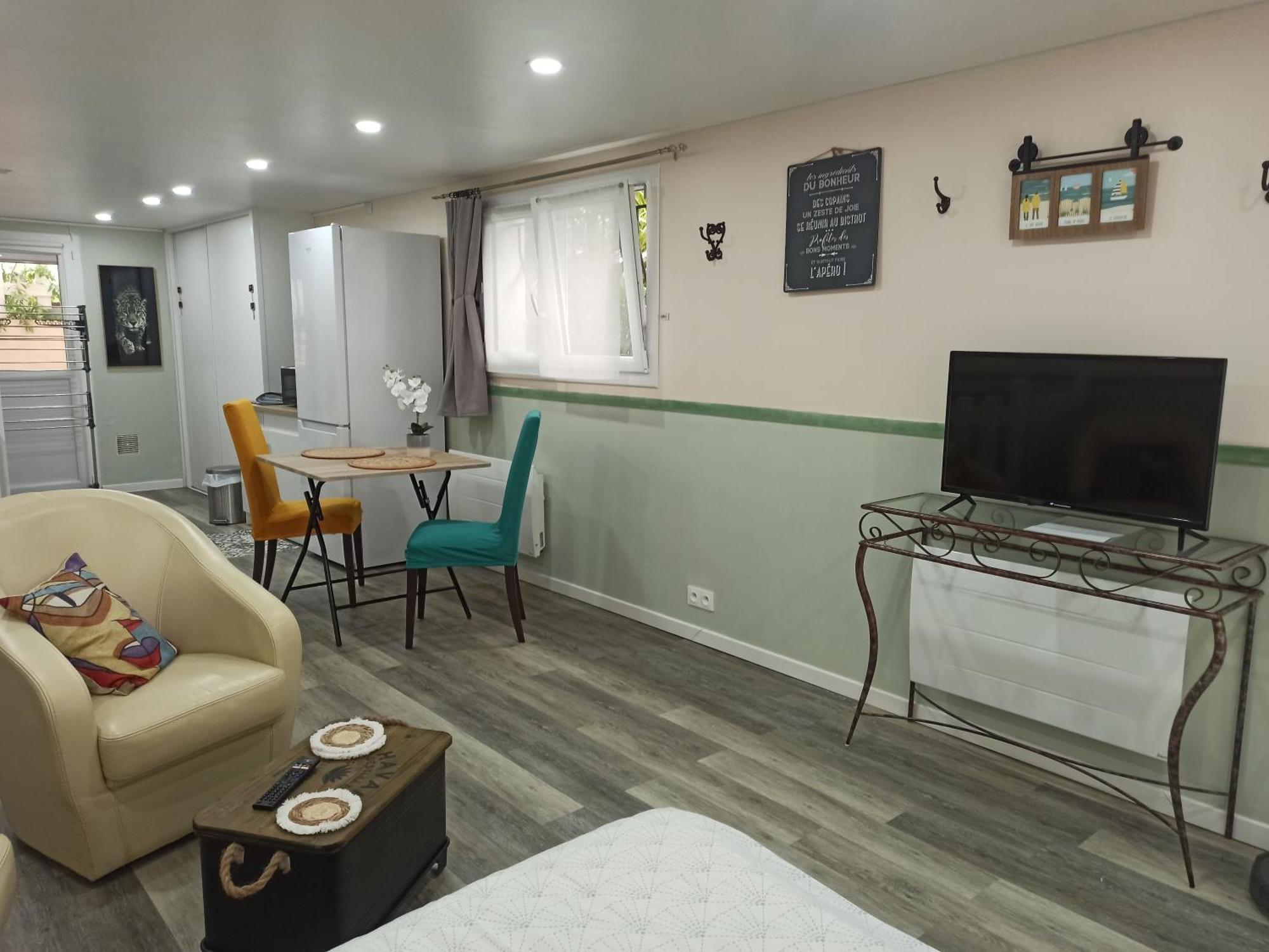 Chez Rig'S Villa Le Fenouiller Bilik gambar